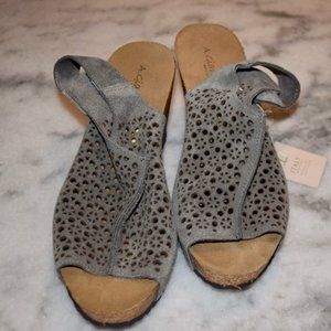 A. Giannetti Gray Leather Wedge